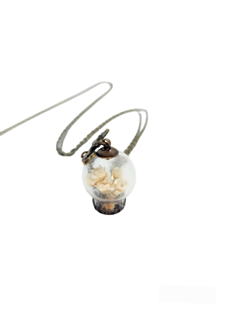 Necklace glove with white flowers